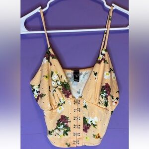 Windsor Woman’s Juniors Crop Top Floral Size Medium